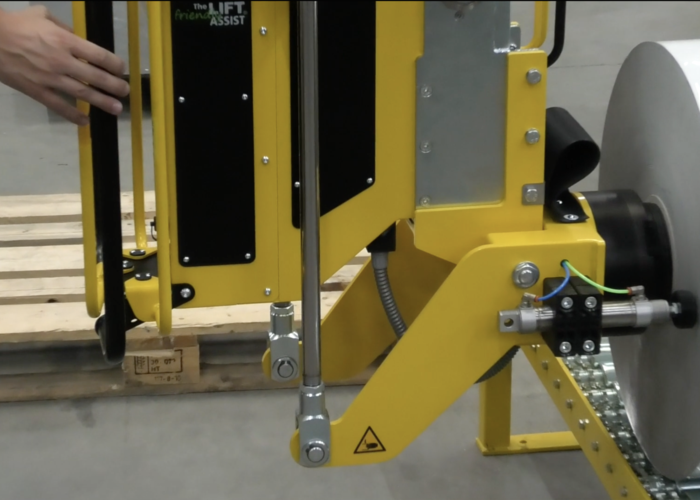 Roll handling features