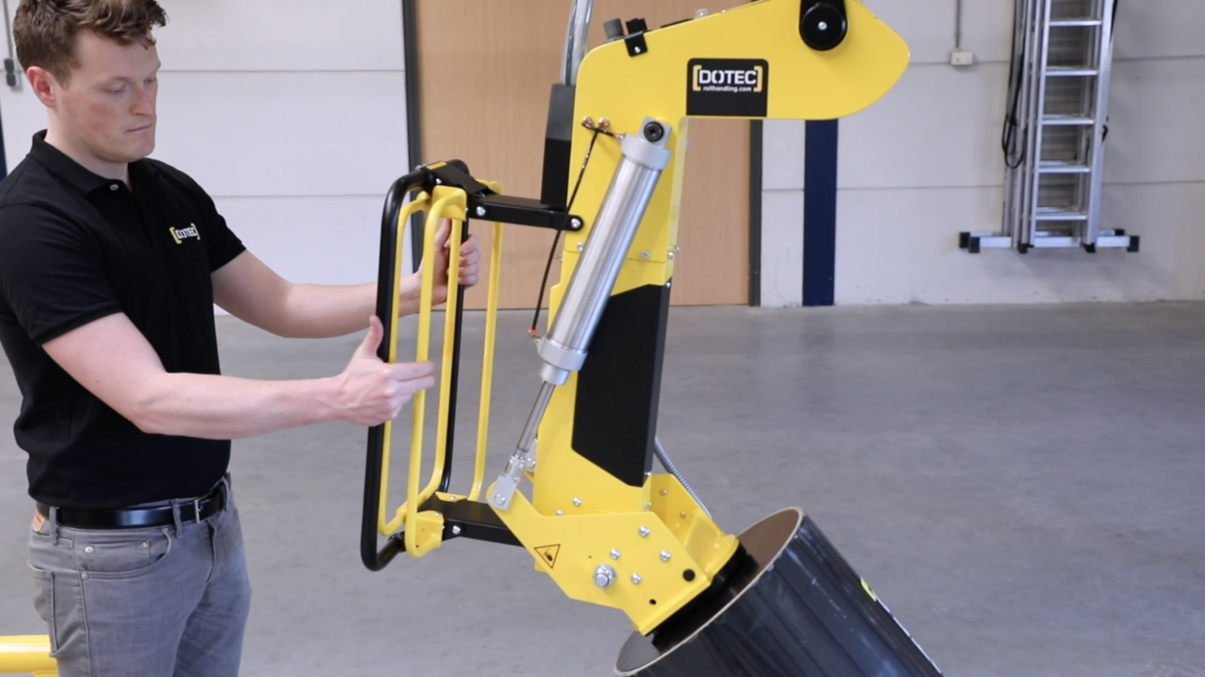 Automated reel handling