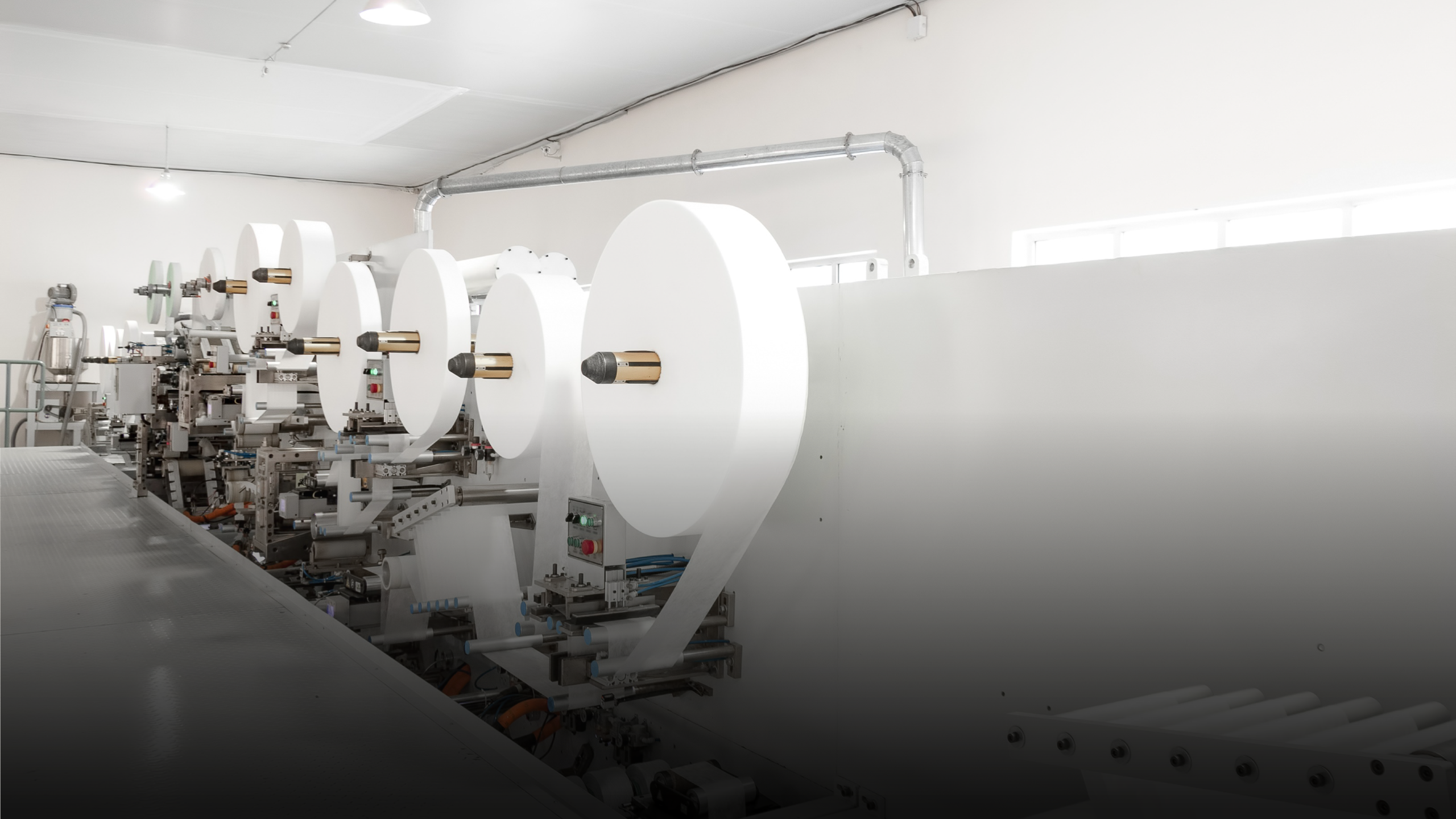 Manipuladores para levantar de rollos de higiene y no tejidos